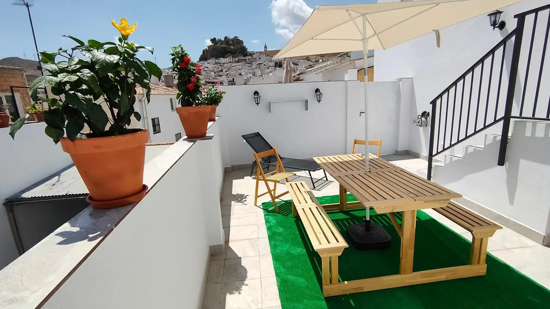 Casa Cantinero 1 - Parking Gratis contacts